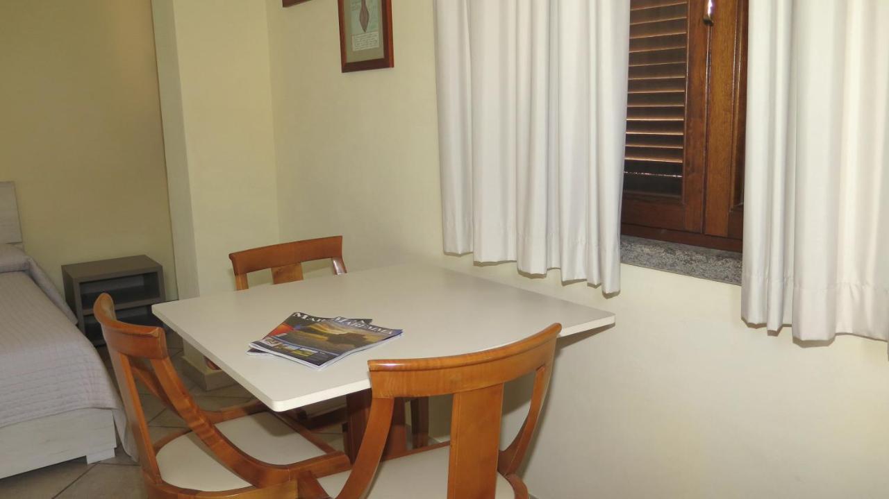 Residenza Turistico Alberghiera Corallo กาส์ตีจลิโอเน เดลลา เปสกายา ภายนอก รูปภาพ