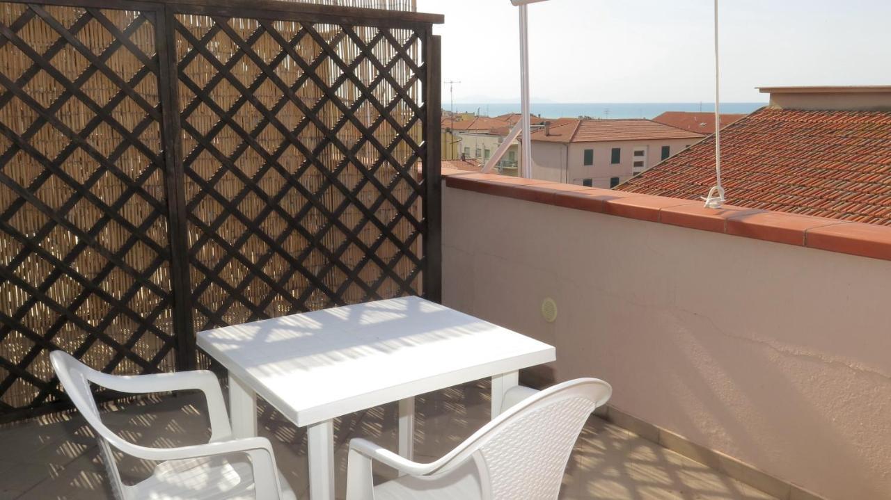 Residenza Turistico Alberghiera Corallo กาส์ตีจลิโอเน เดลลา เปสกายา ภายนอก รูปภาพ