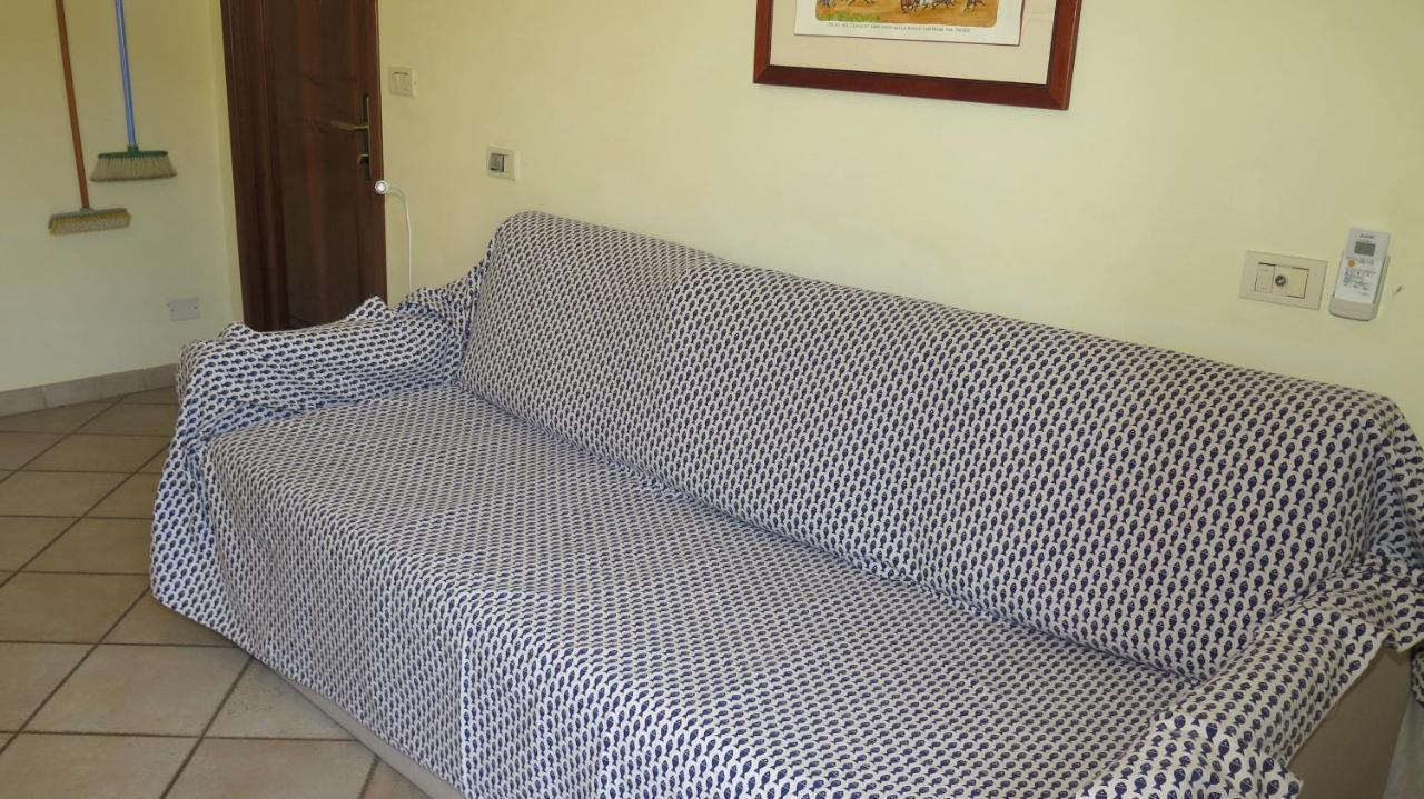 Residenza Turistico Alberghiera Corallo กาส์ตีจลิโอเน เดลลา เปสกายา ภายนอก รูปภาพ