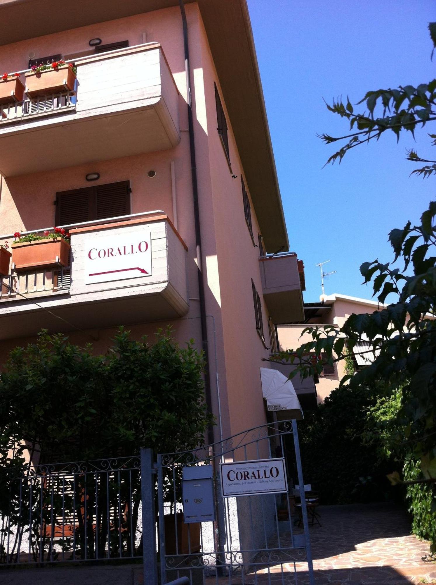 Residenza Turistico Alberghiera Corallo กาส์ตีจลิโอเน เดลลา เปสกายา ภายนอก รูปภาพ