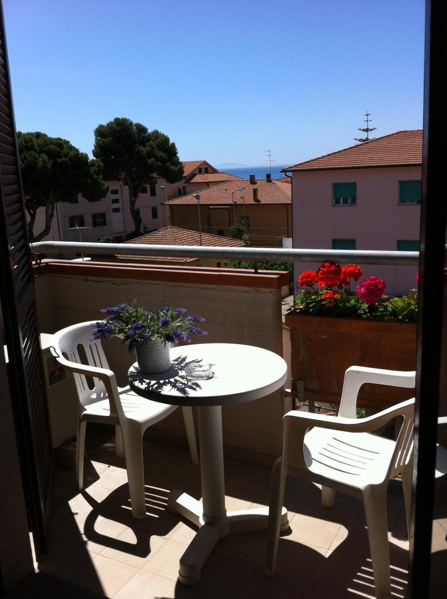 Residenza Turistico Alberghiera Corallo กาส์ตีจลิโอเน เดลลา เปสกายา ภายนอก รูปภาพ