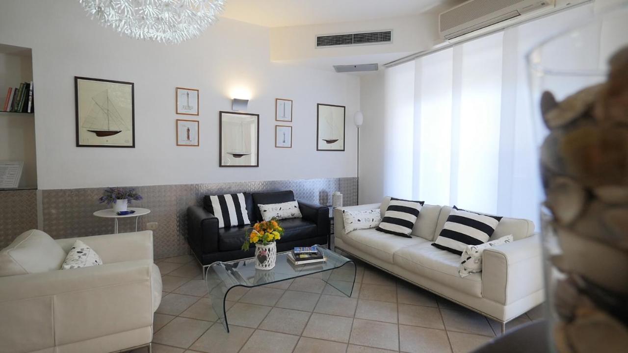 Residenza Turistico Alberghiera Corallo กาส์ตีจลิโอเน เดลลา เปสกายา ภายนอก รูปภาพ